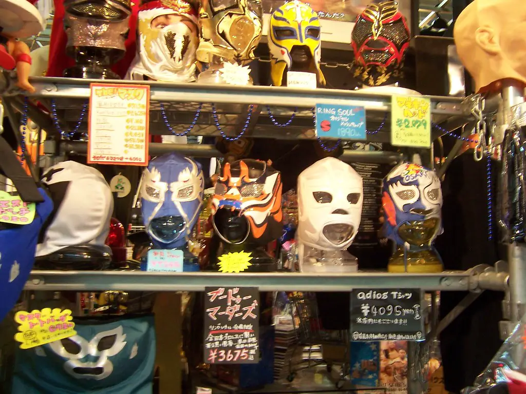 10 Ways to Make the Most Out of WWE Merchandise